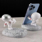 Load image into Gallery viewer, Nordic Style Astronaut Mobile Phone Holder