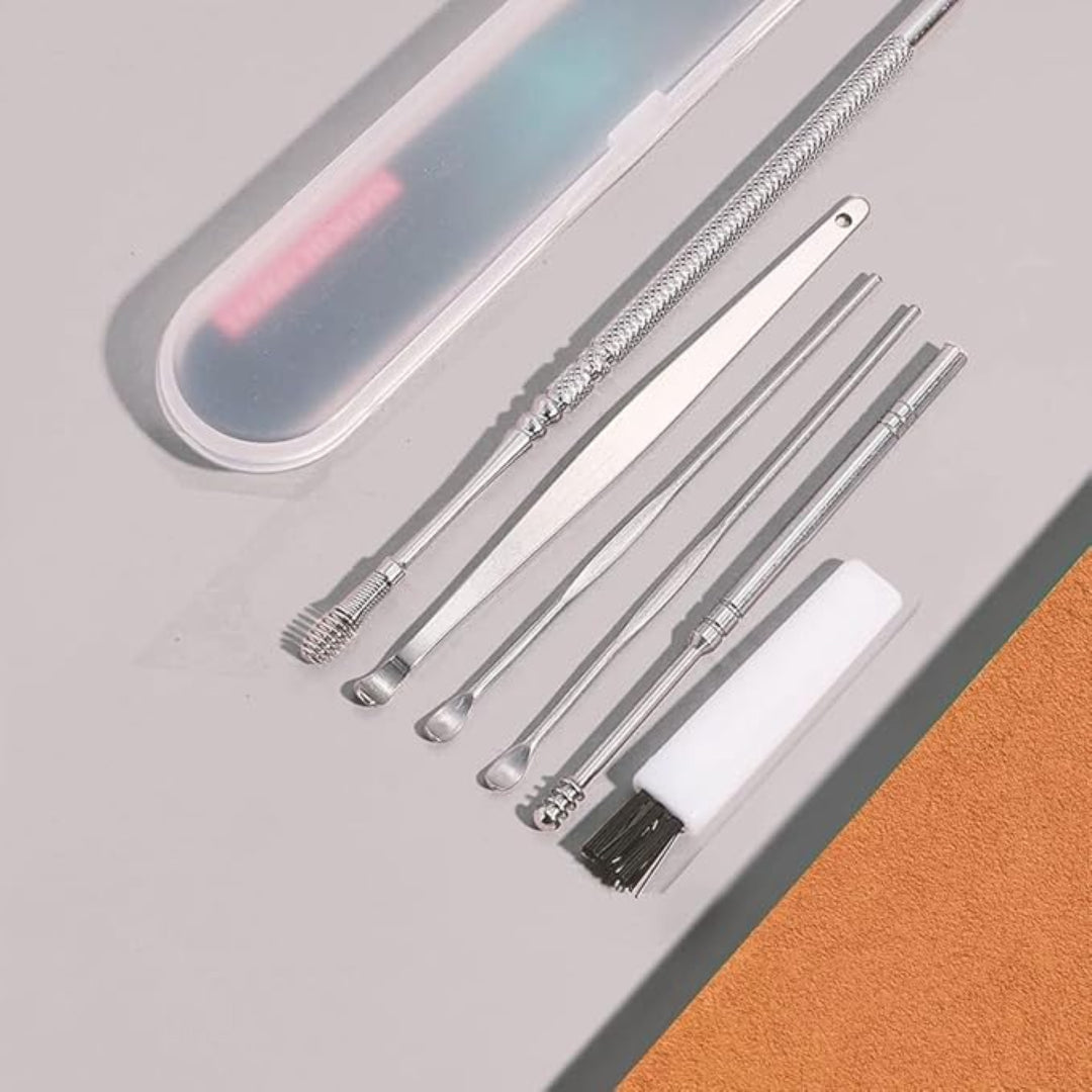 Set of ear cleaning tools